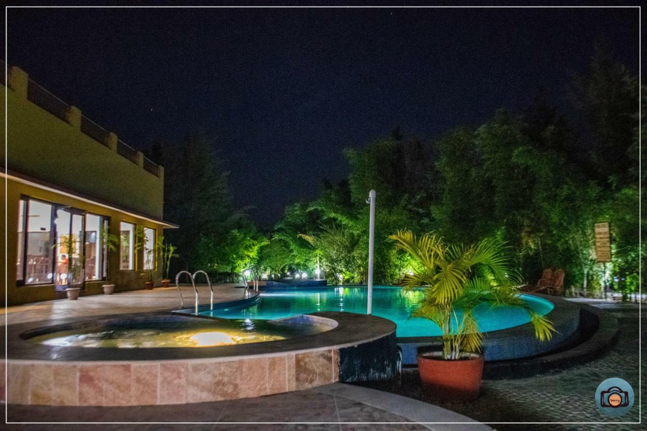 Aura Corbett Resort Corbett National Park Exterior photo