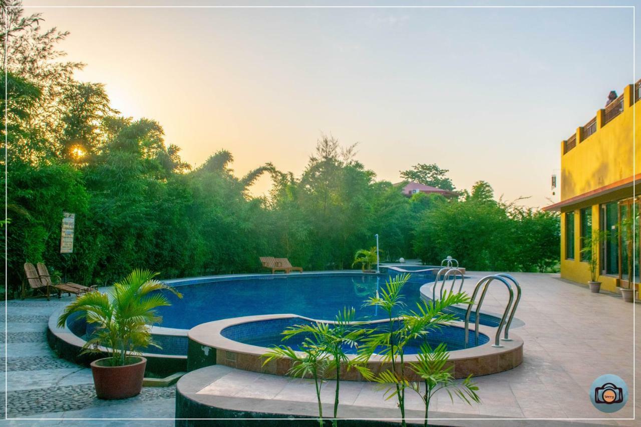 Aura Corbett Resort Corbett National Park Exterior photo